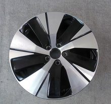 Laden Sie das Bild in den Galerie-Viewer, 1x Alufelge 18 Zoll 7.5" 5x108 50 5ET 31680403 Volvo Xc40 Rim Wheel FEL9877776317bj
