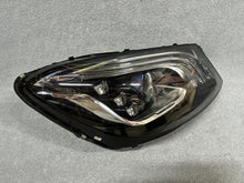 Laden Sie das Bild in den Galerie-Viewer, Frontscheinwerfer Mercedes-Benz A2229062005 LED Rechts Scheinwerfer Headlight