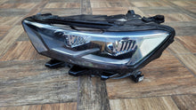 Laden Sie das Bild in den Galerie-Viewer, Frontscheinwerfer VW T-Roc Troc 2GA941035H LED Links Scheinwerfer Headlight