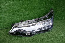 Load image into Gallery viewer, Frontscheinwerfer Toyota Corolla 81150-02L50 Links Scheinwerfer Headlight SCH1085822441rw