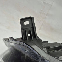 Laden Sie das Bild in den Galerie-Viewer, Frontscheinwerfer Ford Kuga III LV4B-13E017AP Links Scheinwerfer Headlight SCH5912761941mg
