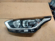 Laden Sie das Bild in den Galerie-Viewer, Frontscheinwerfer Kia Ceed J792111010 LED Links Scheinwerfer Headlight