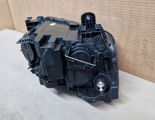 Laden Sie das Bild in den Galerie-Viewer, Frontscheinwerfer Audi Q2 81A941003 LED Links Scheinwerfer Headlight