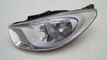 Load image into Gallery viewer, Frontscheinwerfer Hyundai I10 I10LH Links Scheinwerfer Headlight