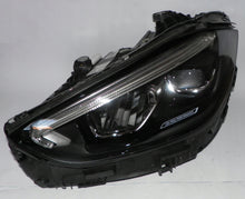 Laden Sie das Bild in den Galerie-Viewer, Frontscheinwerfer Mercedes-Benz W206 A2069068104 LED Links Headlight SCH5170587966og