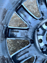 Load image into Gallery viewer, 1x Alufelge 16 Zoll 6.5" 5x112 A2464010500 Mercedes-Benz Rim Wheel FEL1680391875ek