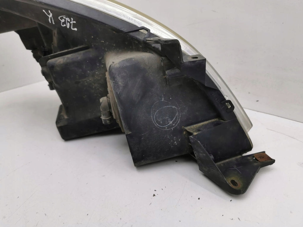 Frontscheinwerfer Toyota Corolla Verso AMD132750 Links Scheinwerfer Headlight SCH5840475712xa