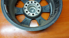 Laden Sie das Bild in den Galerie-Viewer, 1x Alufelge 17 Zoll 7.5" 6x139.7 30ET Glanz PZ040-0KB05 Toyota Hilux Viii FEL1518192655cm
