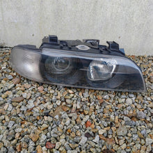 Laden Sie das Bild in den Galerie-Viewer, Frontscheinwerfer BMW E39 8386564 Xenon Rechts Scheinwerfer Headlight SCH6608012890ho