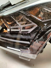 Laden Sie das Bild in den Galerie-Viewer, Frontscheinwerfer Mitsubishi Outlander ECM921-22E20 LED Rechts Headlight