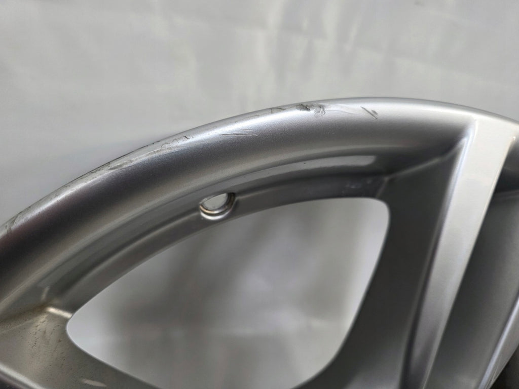 1x Alufelge 18 Zoll 8.5" 5x120 47ET Glanz Silber 7845881 BMW F30 F32 F31 FEL7420151895bg