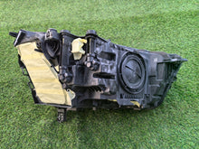 Laden Sie das Bild in den Galerie-Viewer, Frontscheinwerfer Audi Q3 83A941033 LED Links Scheinwerfer Headlight