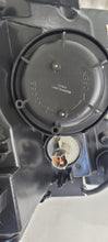 Laden Sie das Bild in den Galerie-Viewer, Frontscheinwerfer Ford Ranger Ein Stück (Rechts oder Links) Headlight SCH1349976326hc