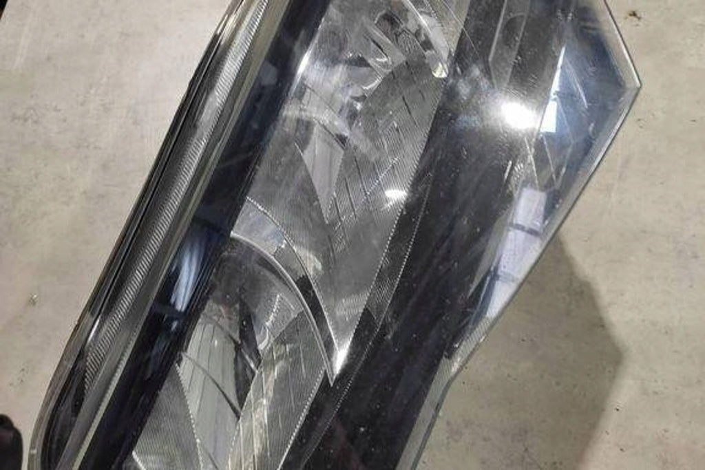 Frontscheinwerfer Skoda Superb III 1LJ01193903 Ein Stück (Rechts oder Links)