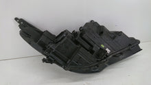 Laden Sie das Bild in den Galerie-Viewer, Frontscheinwerfer Opel Astra K 39111143- 85122000 LED Links Headlight SCH4872597722qi