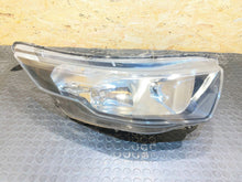 Load image into Gallery viewer, Frontscheinwerfer Iveco Daily IV 5801473749 Rechts Scheinwerfer Headlight SCH2064325900tl