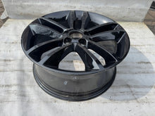 Laden Sie das Bild in den Galerie-Viewer, 1x Alufelge 17 Zoll 7.0&quot; 5x110 44ET 13305177 Opel X Rim Wheel