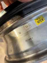Load image into Gallery viewer, 1x Alufelge 15 Zoll 5.0" 4x100 Mitsubishi Space Star Rim Wheel FEL7182771791ew