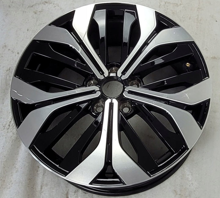 1x Alufelge 18 Zoll 7.5" 5x114.3 45ET 403007567R Renault Megane Talisman FEL8477009322gk