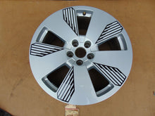 Load image into Gallery viewer, 1x Alufelge 19 Zoll 8.5&quot; 5x112 36ET Glanz 4KE601025Q Audi E-Tron Rim Wheel