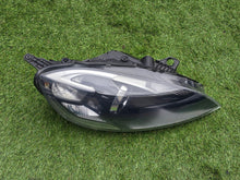 Laden Sie das Bild in den Galerie-Viewer, Frontscheinwerfer Volvo V40 31283333 Xenon Rechts Scheinwerfer Headlight SCH1368013620ft
