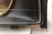 Laden Sie das Bild in den Galerie-Viewer, Frontscheinwerfer BMW 7 30104322 Rechts Scheinwerfer Headlight SCH2474206135xp