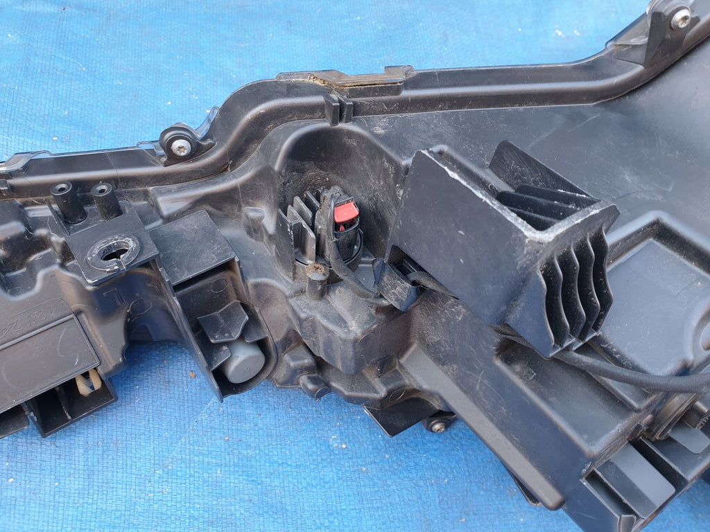 Frontscheinwerfer Toyota Corolla 81150-02S60 90154118 LED Links Headlight SCH4707439236qt