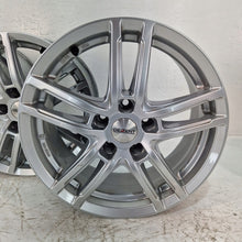 Laden Sie das Bild in den Galerie-Viewer, 4x Alufelge 17 Zoll 7.0" 5x112 40ET Glanz Silber KBA51743 Rim Wheel FEL6818213584it