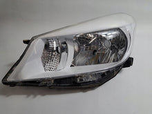 Load image into Gallery viewer, Frontscheinwerfer Toyota Yaris Links Scheinwerfer Headlight