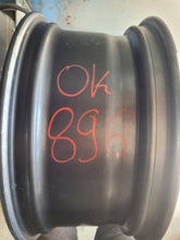 Laden Sie das Bild in den Galerie-Viewer, 1x Alufelge 18 Zoll 8053524 BMW 1 F40 Rim Wheel