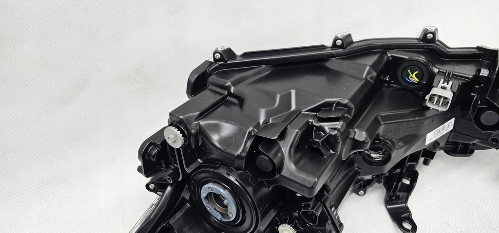 Frontscheinwerfer Toyota Corolla 81110-2T31-00 Rechts Scheinwerfer Headlight