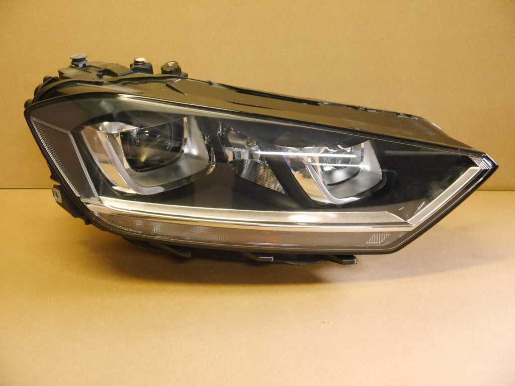 Frontscheinwerfer VW Golf VII Sportsvan 517941032B Xenon Rechts Headlight SCH5851961334ue