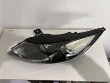 Laden Sie das Bild in den Galerie-Viewer, Frontscheinwerfer Kia Sportage 92101-3UXXX Links Scheinwerfer Headlight SCH7793929172ew