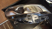 Laden Sie das Bild in den Galerie-Viewer, Frontscheinwerfer Peugeot Expert Traveller 1616143880 Xenon Rechts Headlight