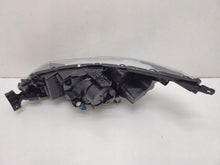 Laden Sie das Bild in den Galerie-Viewer, Frontscheinwerfer Mitsubishi Eclipse Cross LED Ein Stück (Rechts oder Links)