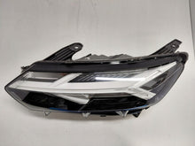 Laden Sie das Bild in den Galerie-Viewer, Frontscheinwerfer Dacia Sandero III Logan Jogger LED Links Headlight SCH1610361154fy