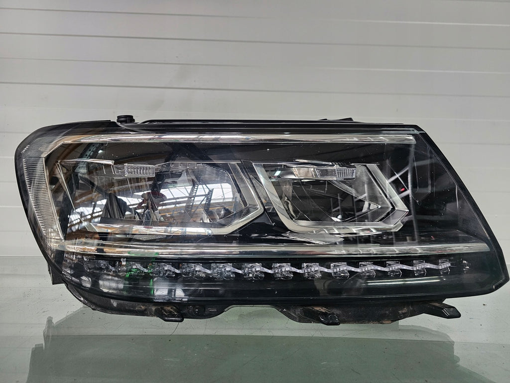 Frontscheinwerfer VW Tiguan 5NB941036 Rechts Scheinwerfer Headlight