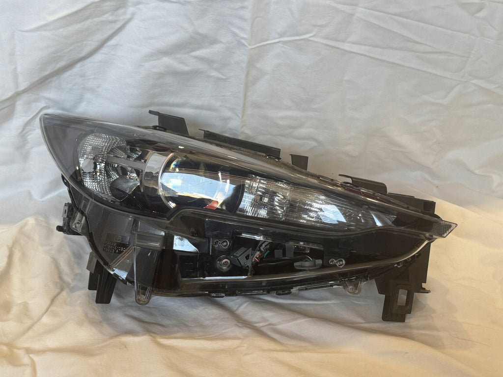Frontscheinwerfer Mazda Cx5 KB8M51030 LED Rechts Scheinwerfer Headlight SCH2131289808zq