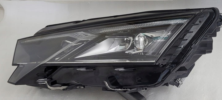 Frontscheinwerfer Skoda Octavia IV 5E4941035 Links Scheinwerfer Headlight SCH9332987809pv