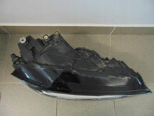 Load image into Gallery viewer, Frontscheinwerfer VW Golf VII Sportsvan 517941032B Xenon Rechts Headlight SCH2634615141oe