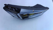Laden Sie das Bild in den Galerie-Viewer, Frontscheinwerfer Hyundai Tucson 92102D7700 Rechts Scheinwerfer Headlight SCH3145126678qd
