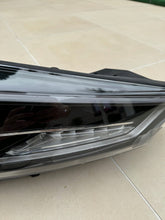 Laden Sie das Bild in den Galerie-Viewer, Frontscheinwerfer Hyundai Tucson 92102D7700 Rechts Scheinwerfer Headlight