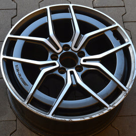 1x Alufelge 19 Zoll 8.0