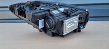 Laden Sie das Bild in den Galerie-Viewer, Frontscheinwerfer Mercedes-Benz W206 A2069061103 Links Scheinwerfer Headlight SCH5922714841hp
