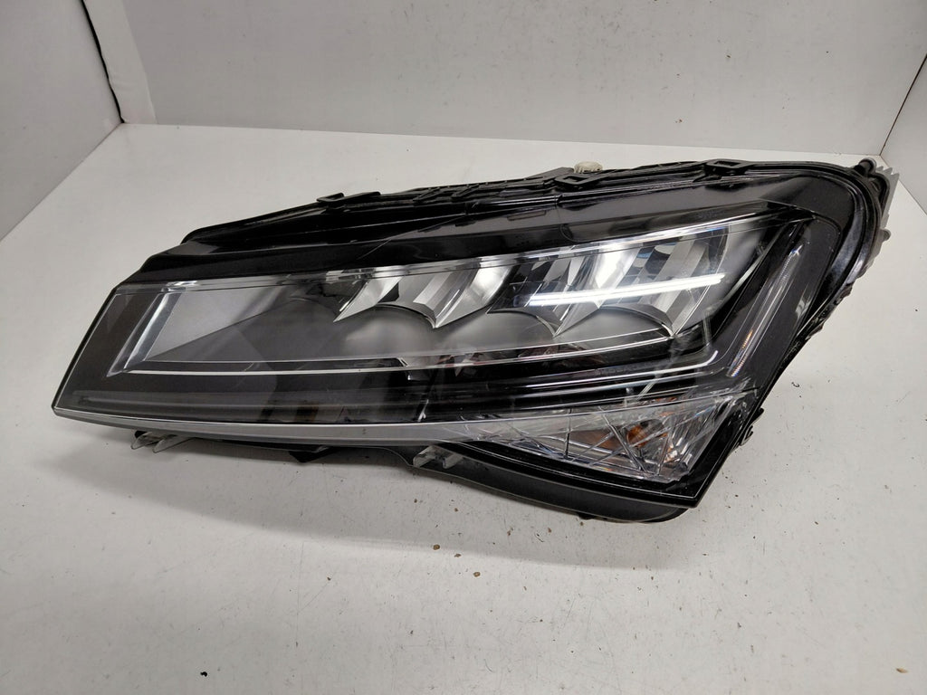 Frontscheinwerfer Skoda Superb III 3V941015C LED Links Scheinwerfer Headlight SCH8738137510ij