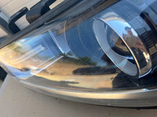 Load image into Gallery viewer, Frontscheinwerfer Hyundai Elantra 92101-F2100 202192101-F2 LED Links Headlight