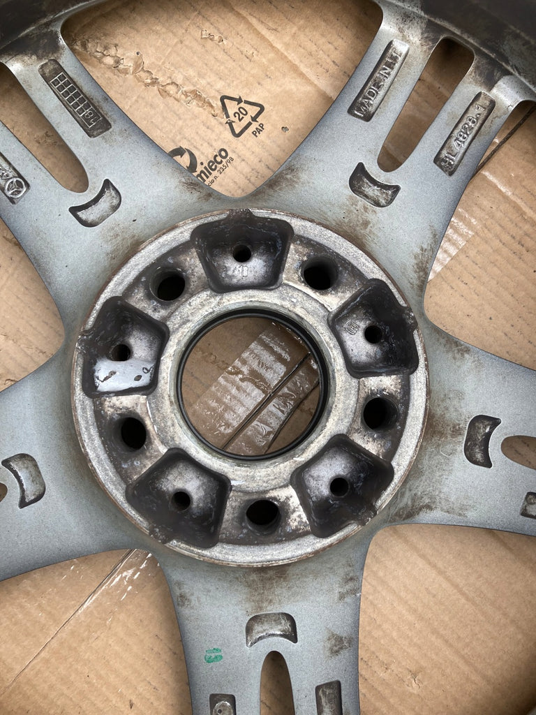 1x Alufelge 18 Zoll 8.0" 5x112 41ET A2224011900 Mercedes-Benz W222 Rim Wheel