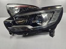 Laden Sie das Bild in den Galerie-Viewer, Frontscheinwerfer Renault Scenic 260606727R Ein Satz Scheinwerfer Headlight SCH2897397849ga