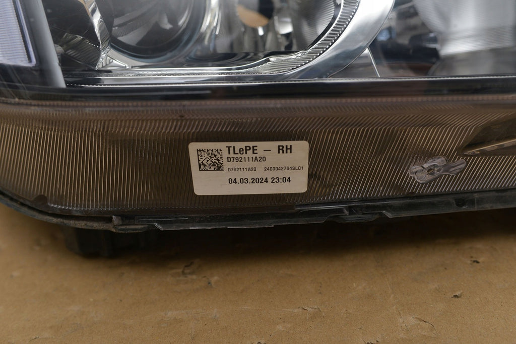 Frontscheinwerfer Hyundai Tucson 92102D7600 Rechts Scheinwerfer Headlight SCH4727223317qg