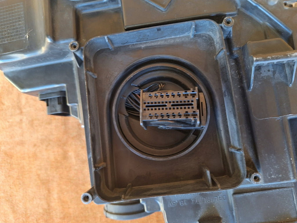 Frontscheinwerfer VW Polo 2G1941035G LED Ein Stück (Rechts oder Links) Headlight SCH9550503867uy